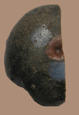 Romeinse kraal gevonden op een Drentse akker.