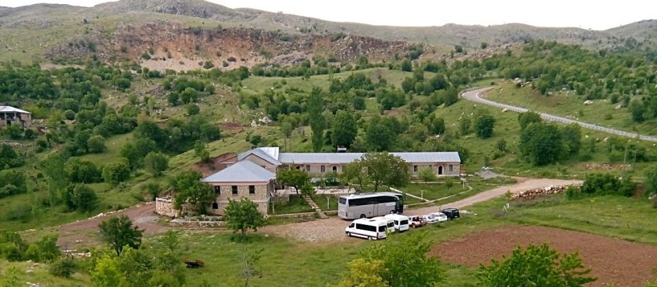 Hotel Kervansaray, 9 kilometer van de Nemrud