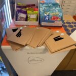 Uitnodigingen "Het pad van de wolfshond" worden verstuurd. Brievenbus overvol!